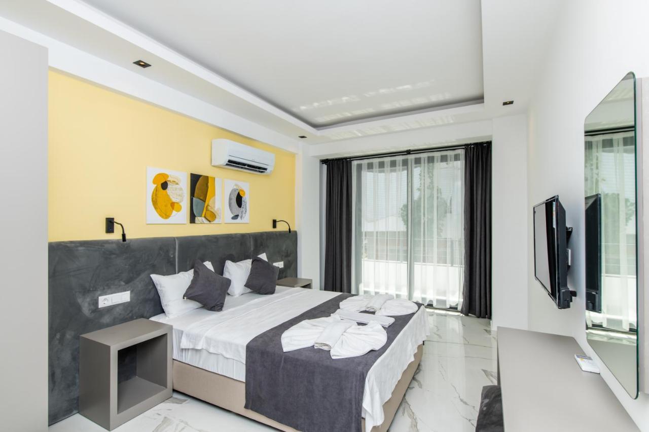 Leonis Hotel Каш Екстериор снимка