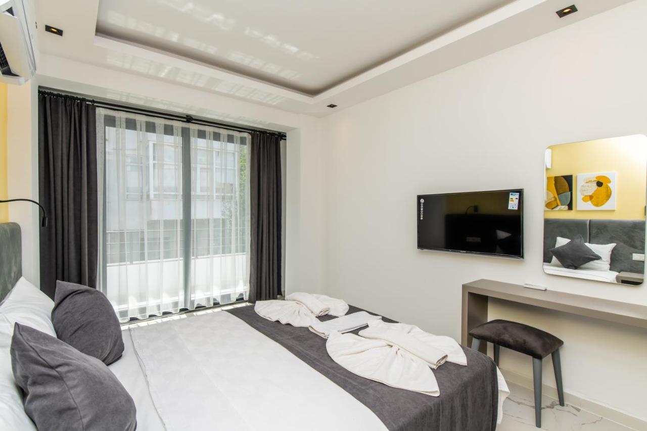 Leonis Hotel Каш Екстериор снимка