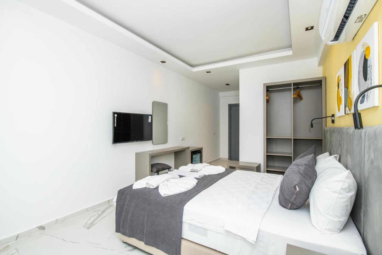 Leonis Hotel Каш Екстериор снимка