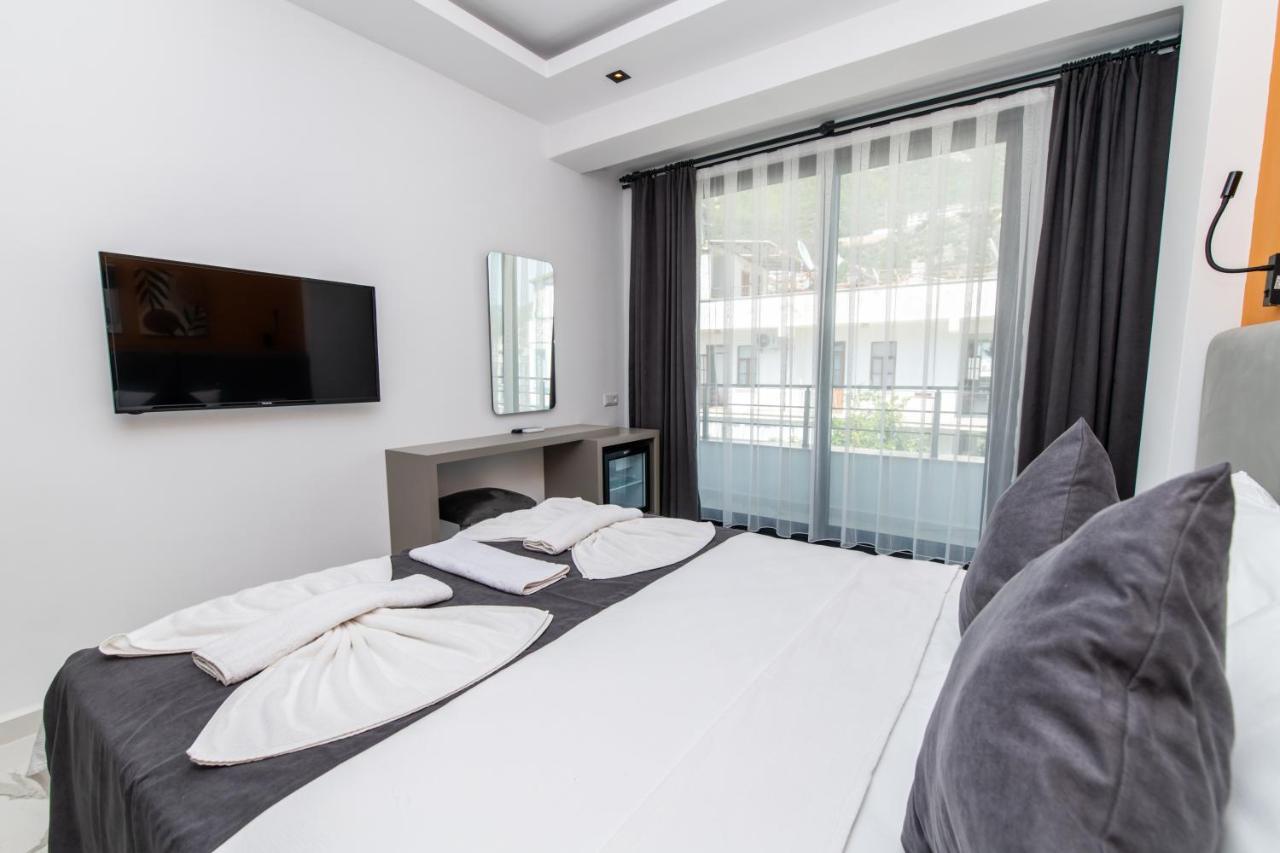 Leonis Hotel Каш Екстериор снимка