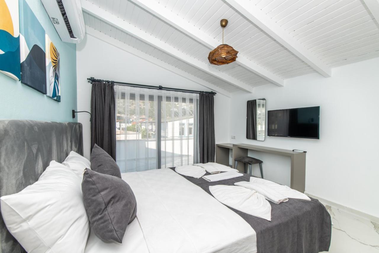 Leonis Hotel Каш Екстериор снимка