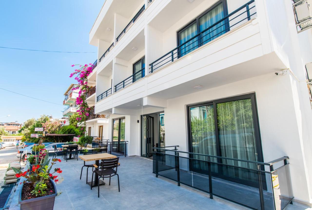 Leonis Hotel Каш Екстериор снимка